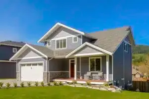Here are Three Good Reasons to Get a New Roof Now